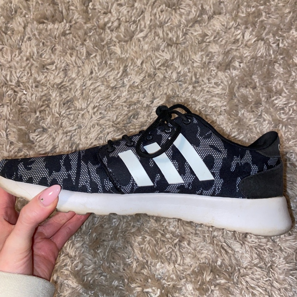 Adidas Cloudfoam Sneakers